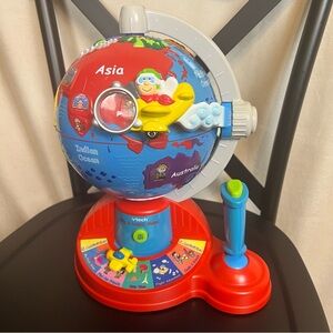 VTech Fly and Learn Globe Red 2005 VTG (VG) Discontinued Atlas